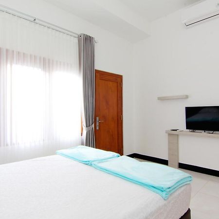 Silas Garden Yogyakarta Exteriör bild