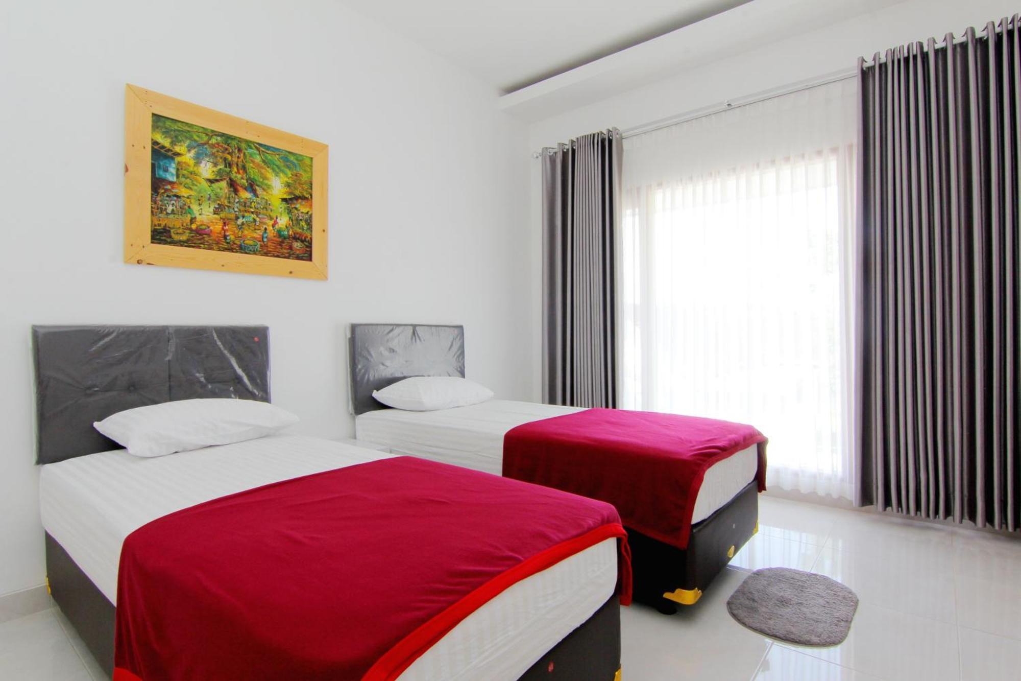 Silas Garden Yogyakarta Exteriör bild